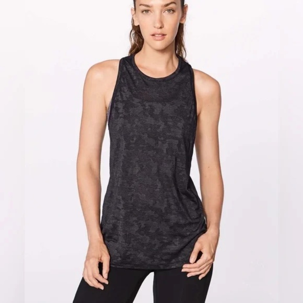 Lululemon Miles Ahead Bkack Camo Tank